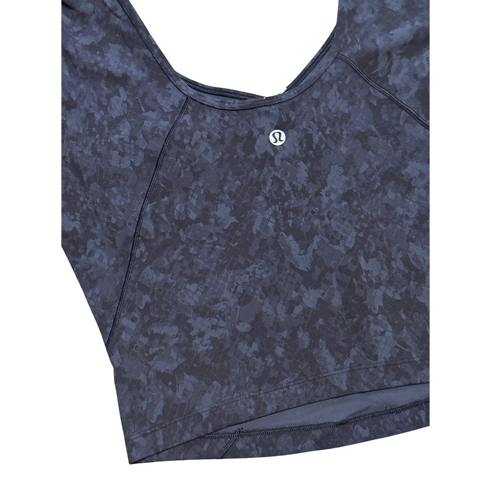 Lululemon Align T-Shirt Dark Camo Pattern V-Back Crop Yoga Top‎ ]Size 8